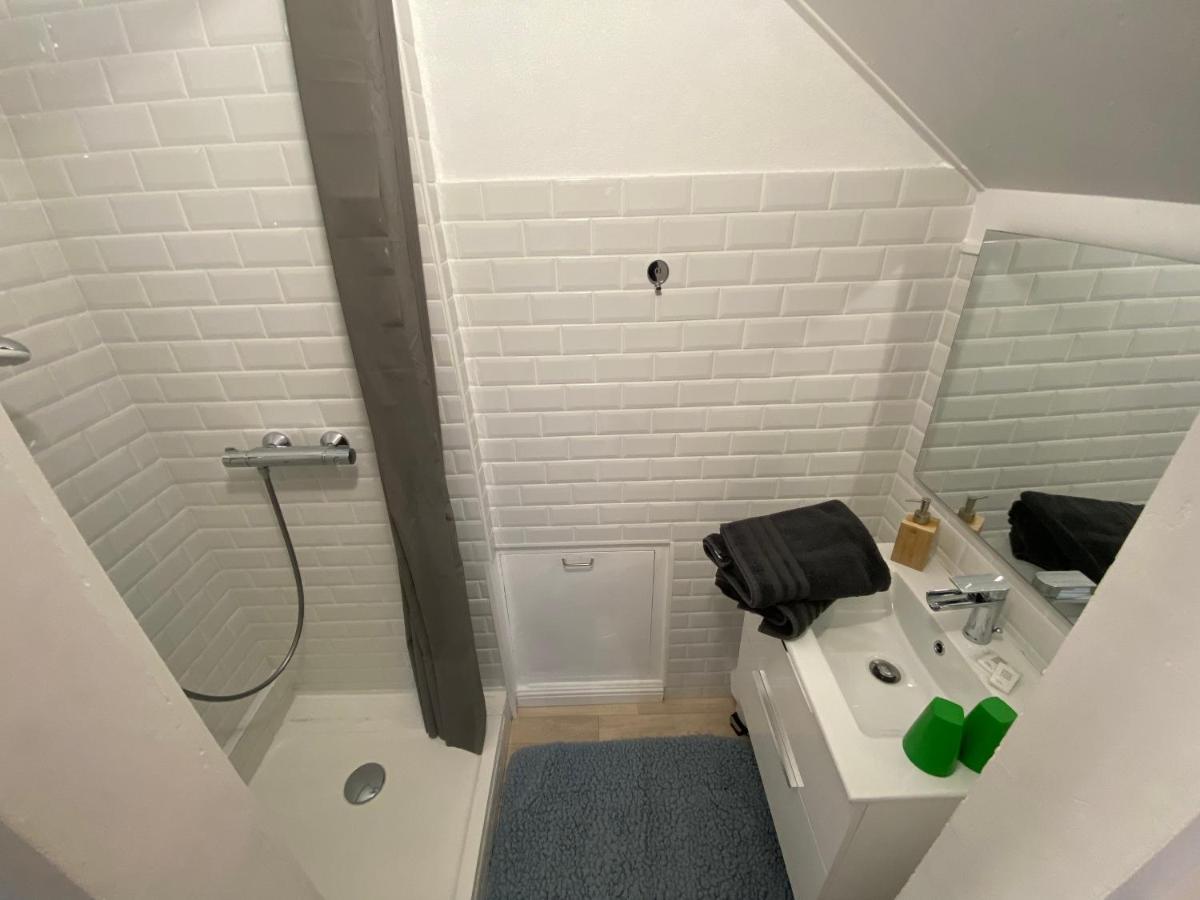 Chambre & Salle De Bain Privee - Lv 33 Argenton Sur Creuse Εξωτερικό φωτογραφία