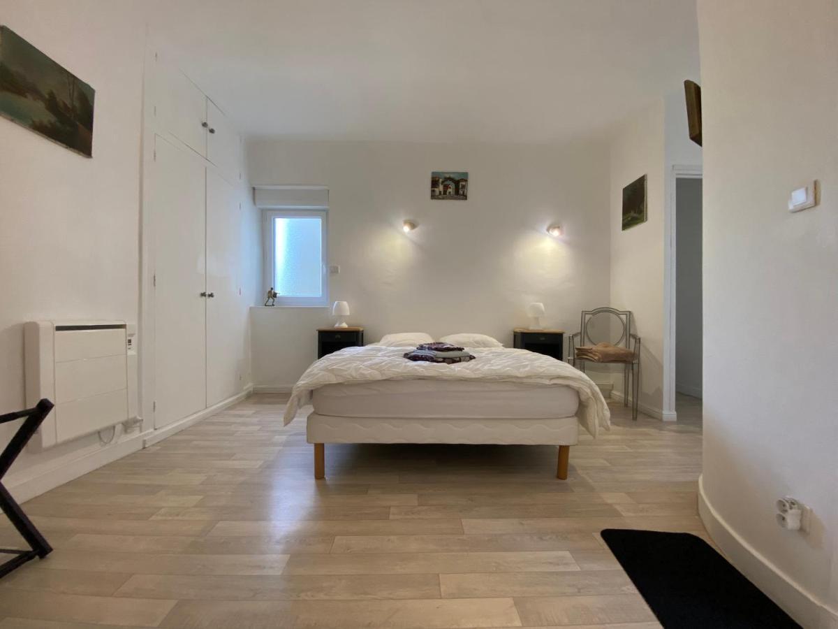 Chambre & Salle De Bain Privee - Lv 33 Argenton Sur Creuse Εξωτερικό φωτογραφία