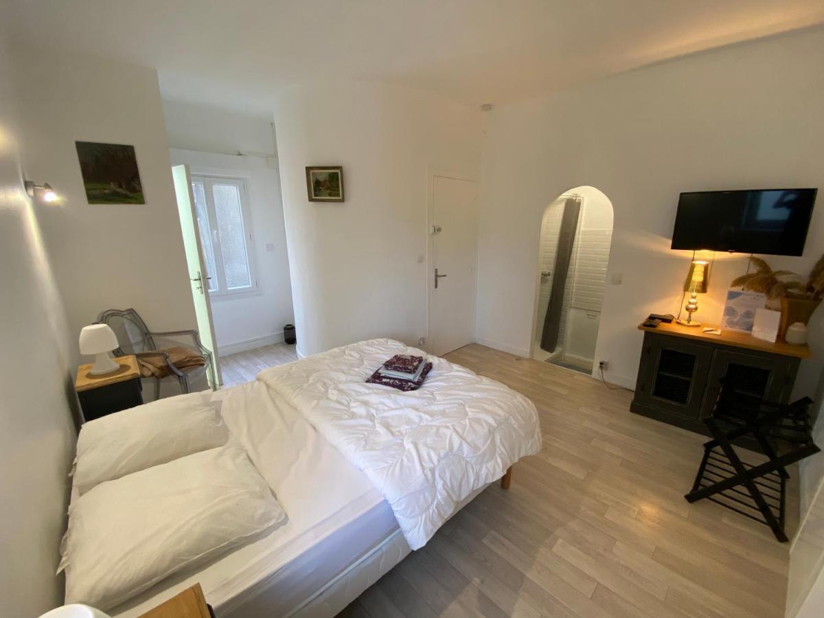 Chambre & Salle De Bain Privee - Lv 33 Argenton Sur Creuse Εξωτερικό φωτογραφία