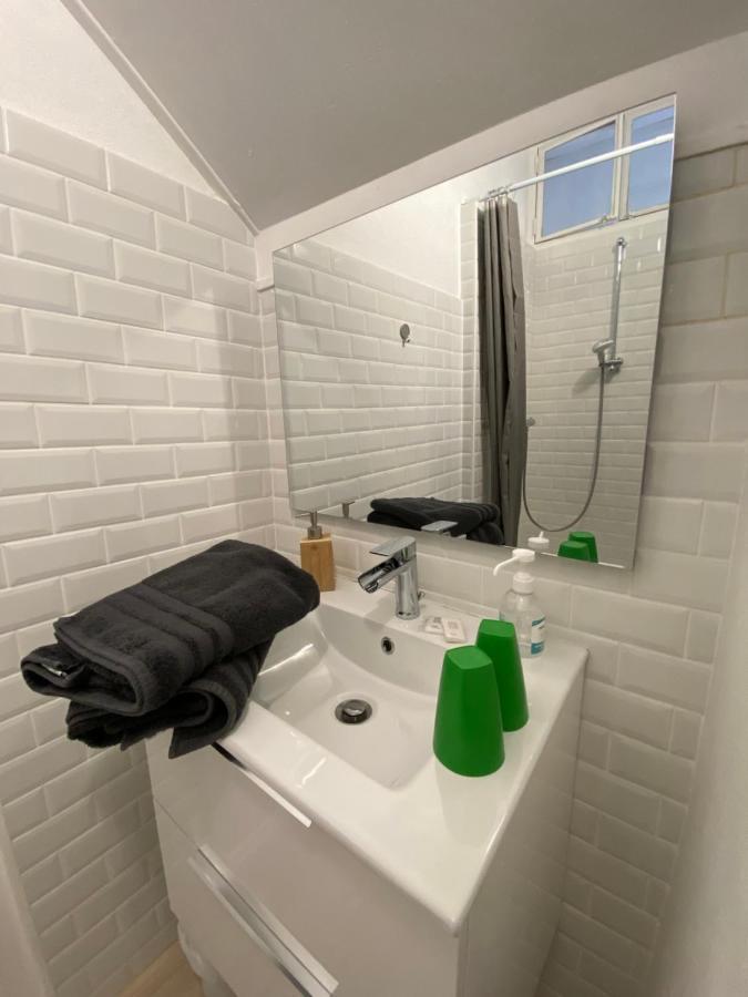 Chambre & Salle De Bain Privee - Lv 33 Argenton Sur Creuse Εξωτερικό φωτογραφία