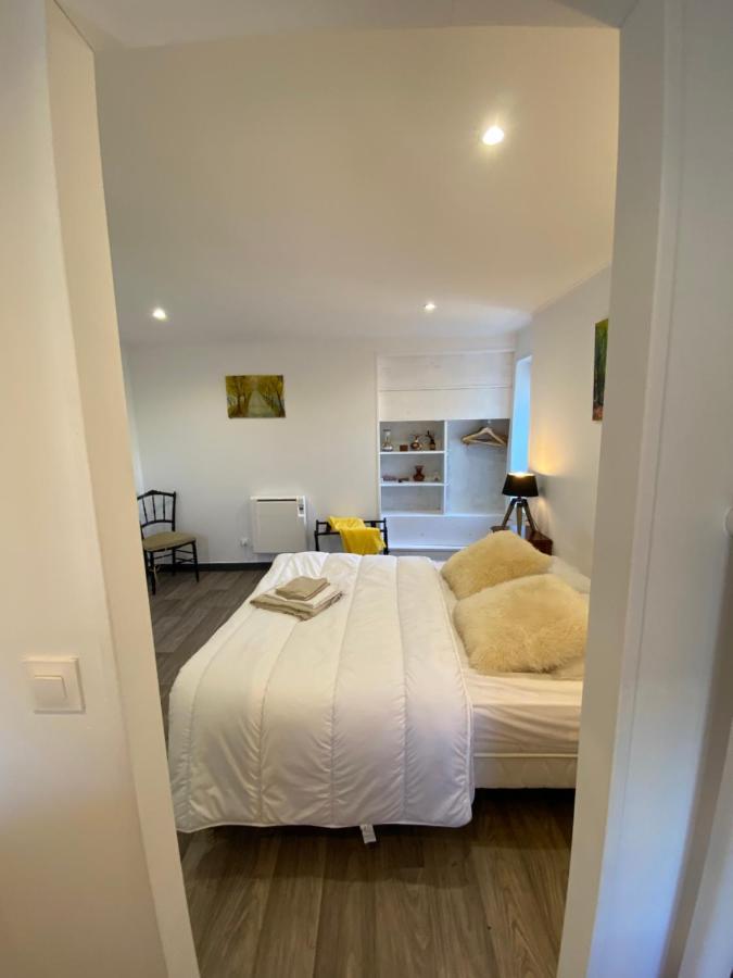 Chambre & Salle De Bain Privee - Lv 33 Argenton Sur Creuse Εξωτερικό φωτογραφία