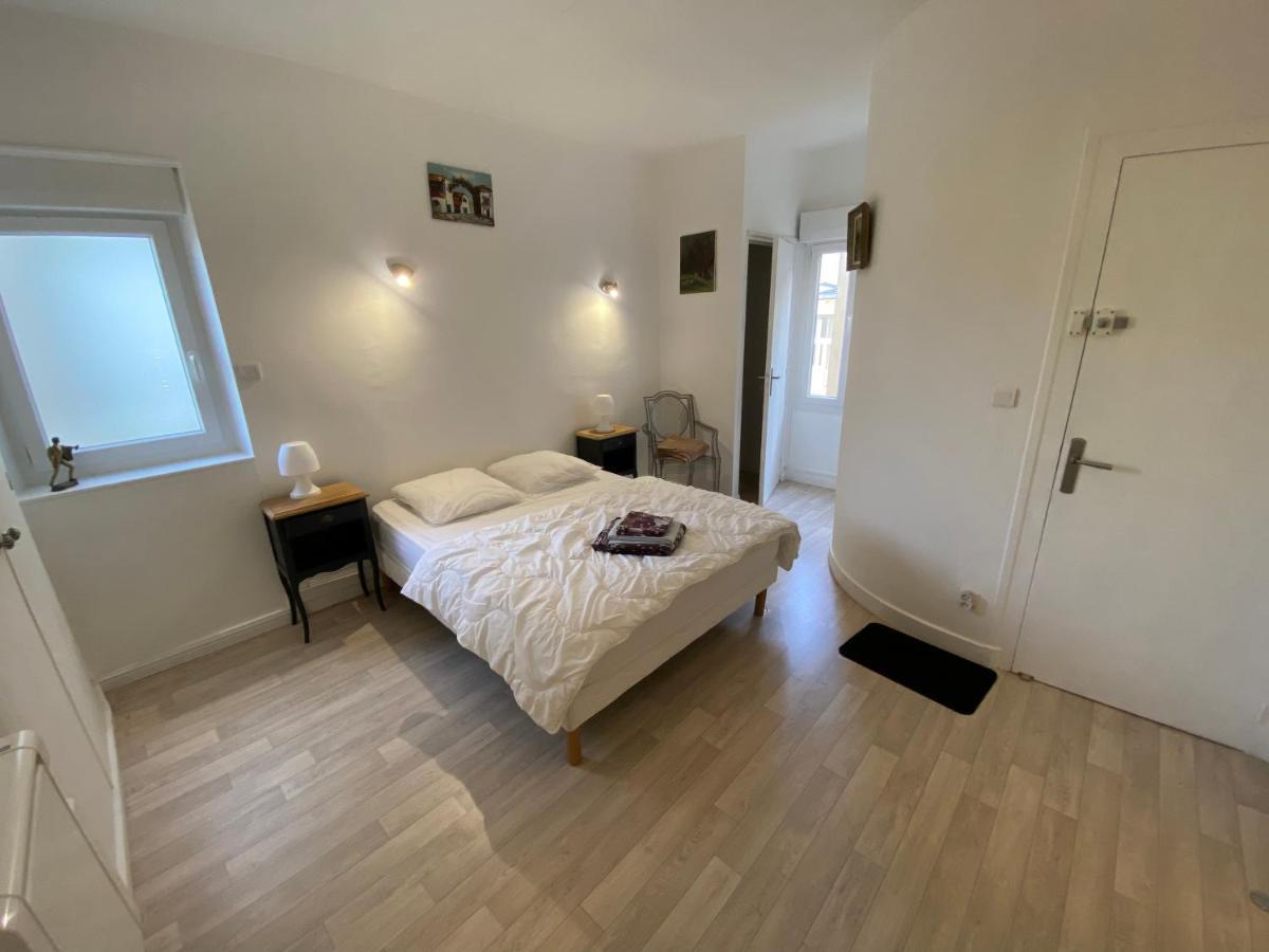 Chambre & Salle De Bain Privee - Lv 33 Argenton Sur Creuse Εξωτερικό φωτογραφία
