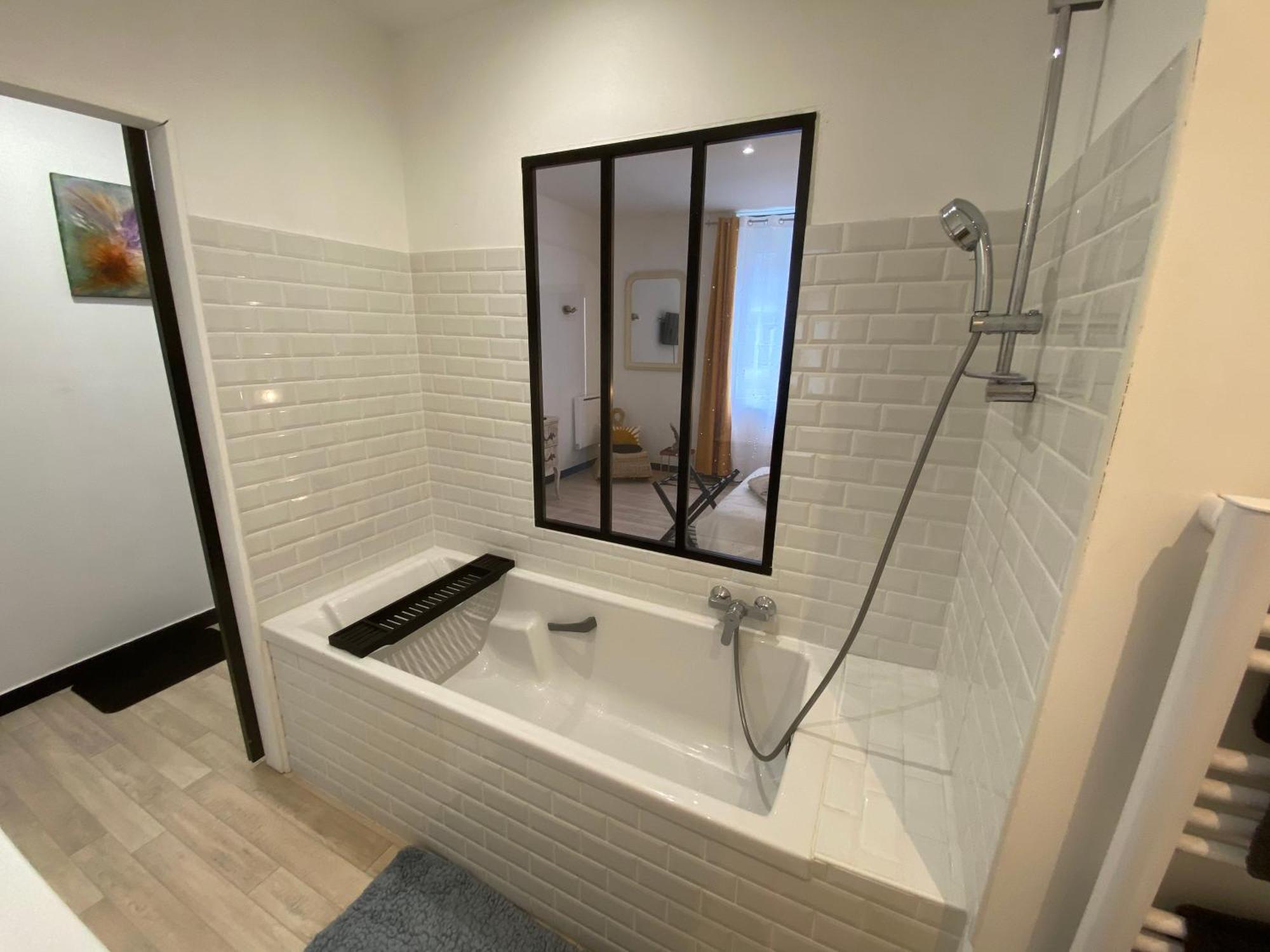 Chambre & Salle De Bain Privee - Lv 33 Argenton Sur Creuse Εξωτερικό φωτογραφία